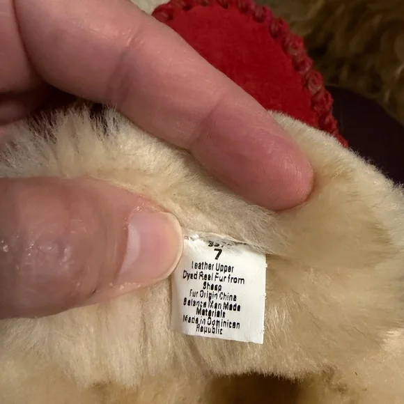 Minnetonka Women's Alpine Sheepskin Moccasin Red Slip On Slippers Suede Size 7 - Picture 12 of 12